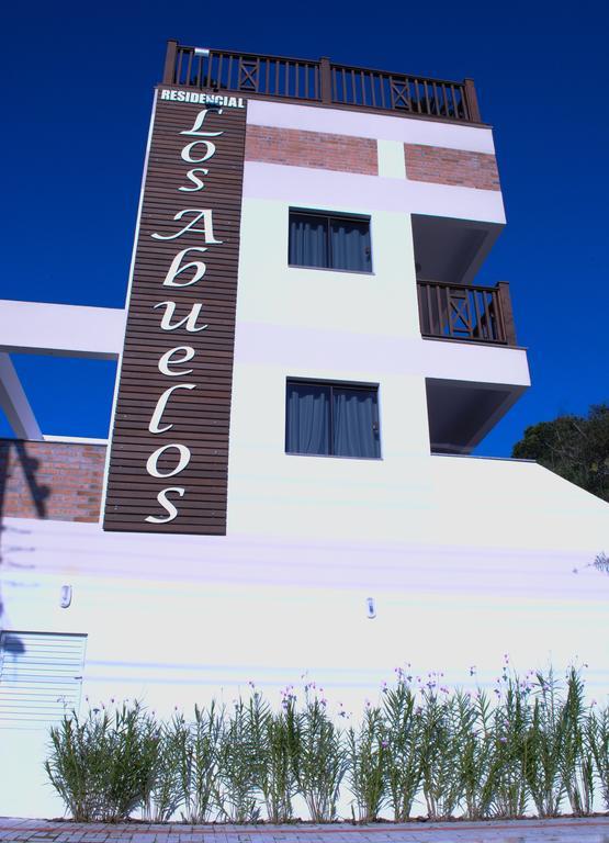 Residencial Los Abuelos Bombinhas Chambre photo