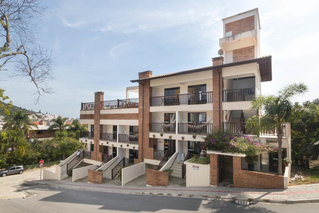 Residencial Los Abuelos Bombinhas Extérieur photo